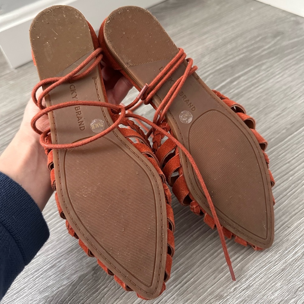 Lucky Brand Flats - Picture 3 of 4